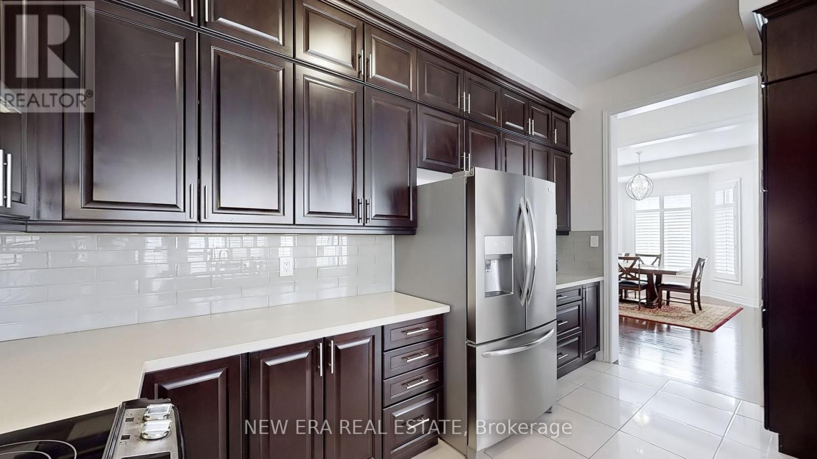 77 Wildflower Lane, Halton Hills, Ontario  L7G 0A5 - Photo 16 - W12816924