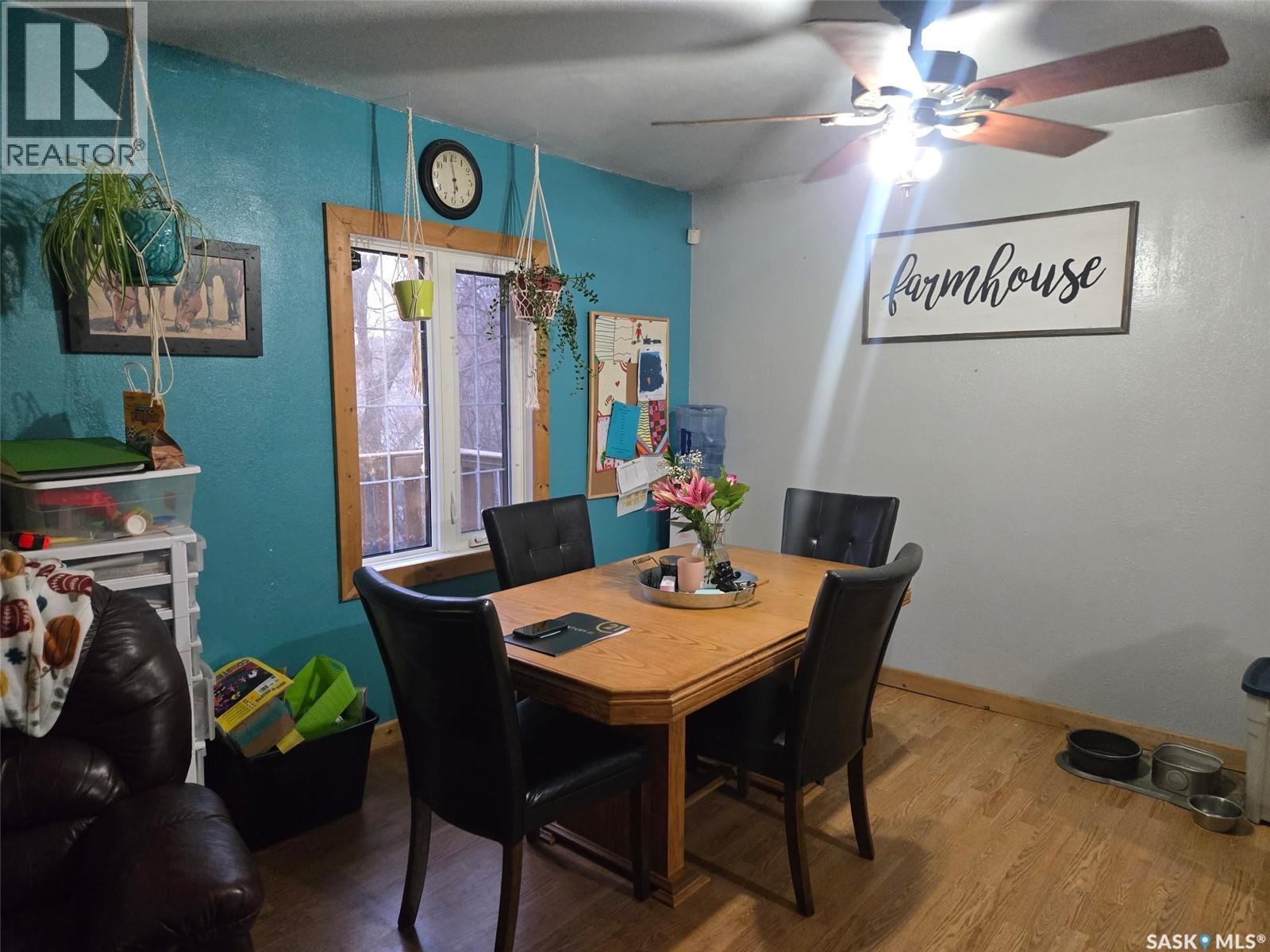 2014 1st Street N, Rockglen, Saskatchewan  S0H 3R0 - Photo 8 - SK028558