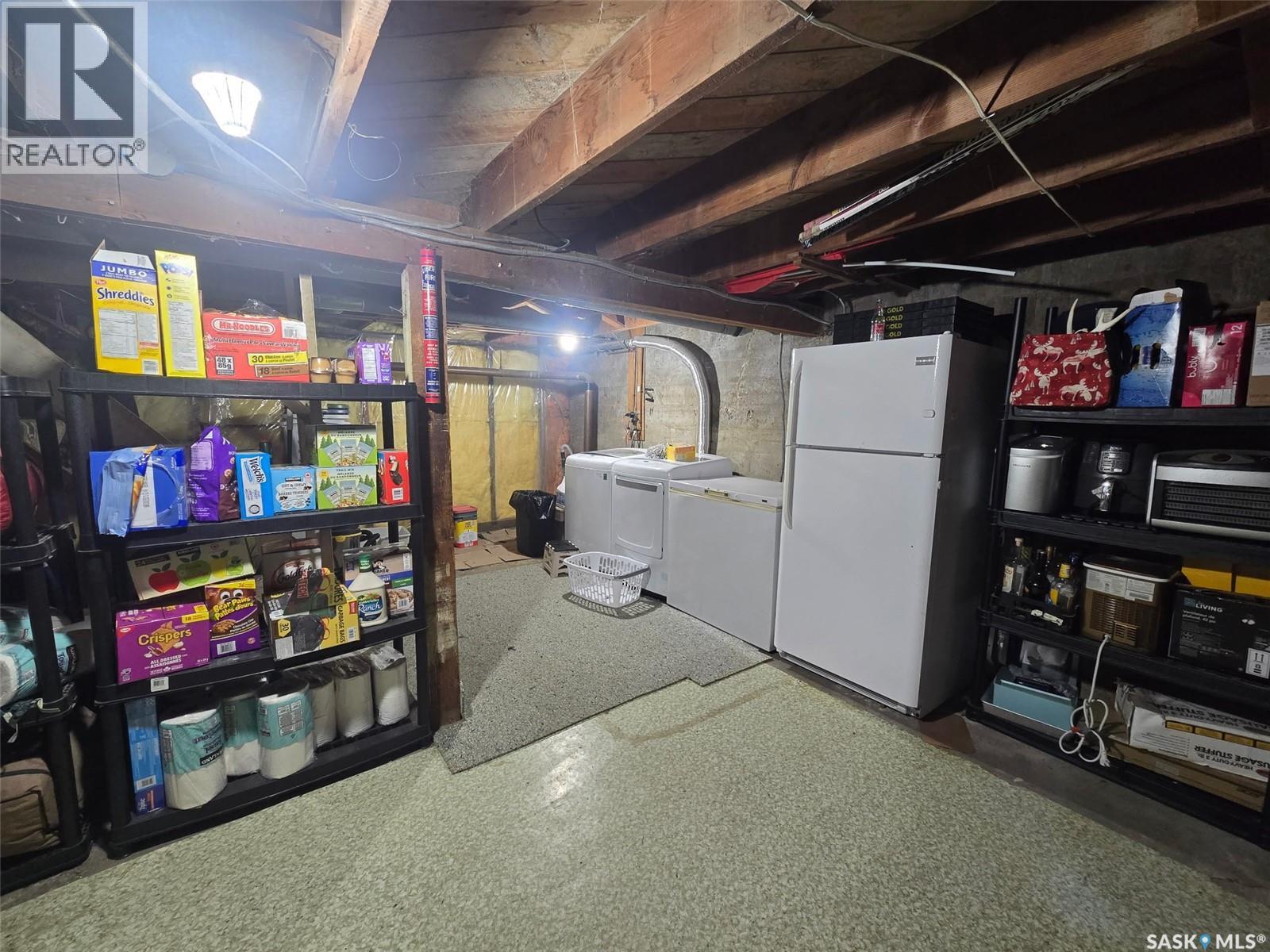 2014 1st Street N, Rockglen, Saskatchewan  S0H 3R0 - Photo 16 - SK028558