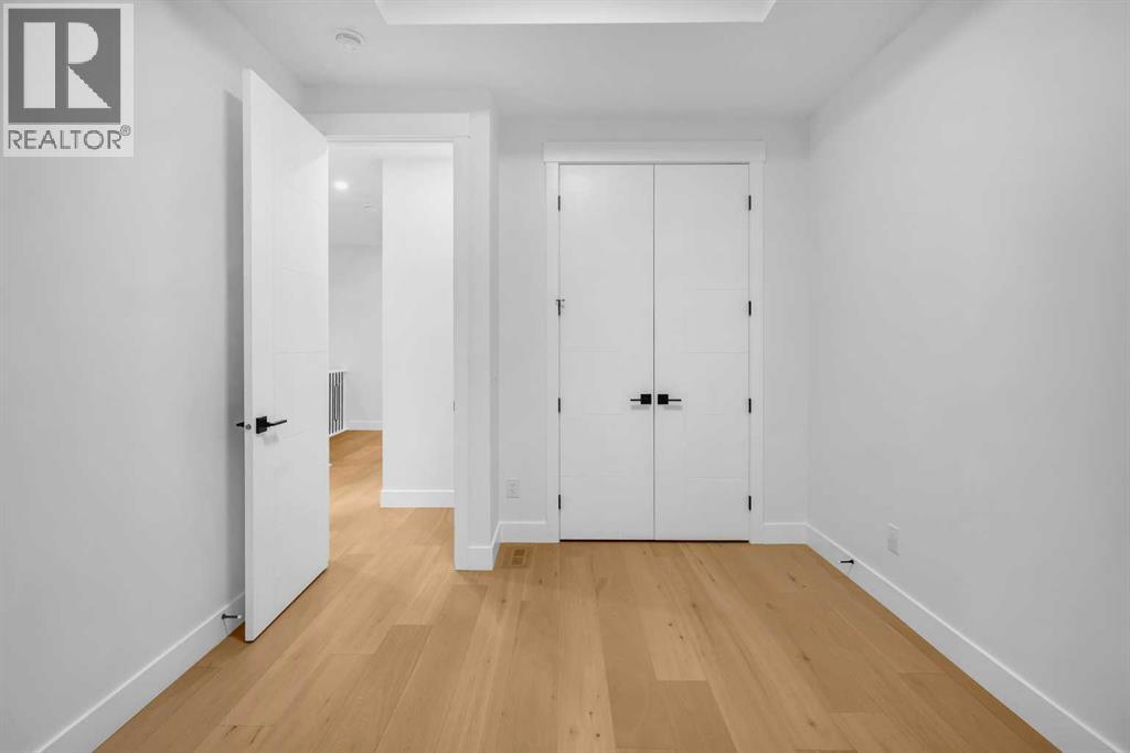 2435 52 Avenue Sw, Calgary, Alberta  T3E 1K5 - Photo 31 - A2261176