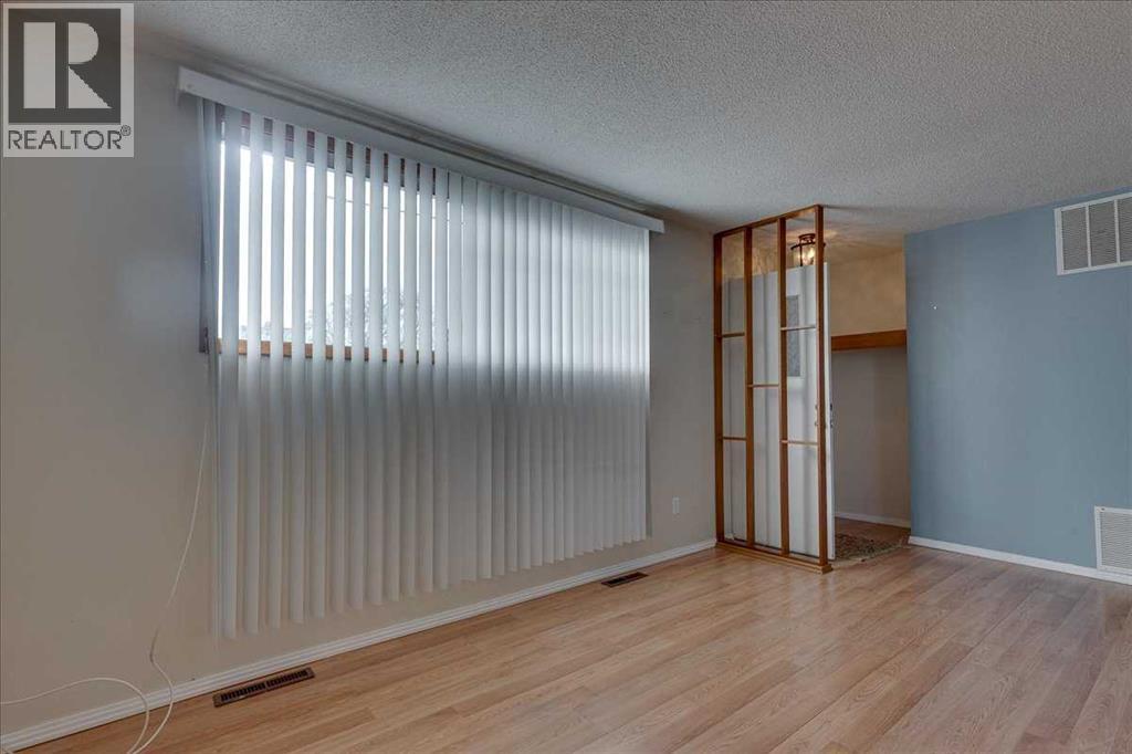 5510 57 Avenue, Ponoka, Alberta  T4J 1L6 - Photo 30 - A2286649