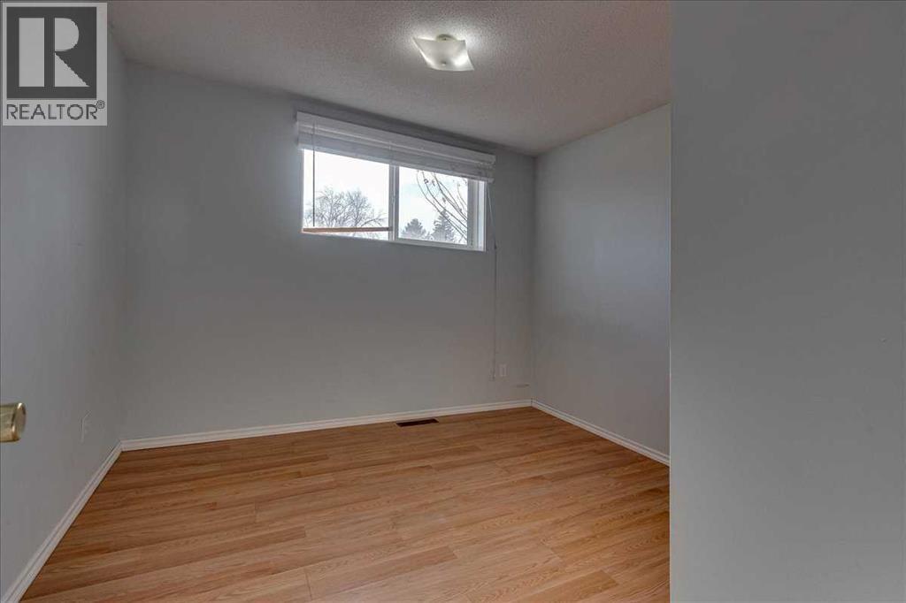 5510 57 Avenue, Ponoka, Alberta  T4J 1L6 - Photo 39 - A2286649