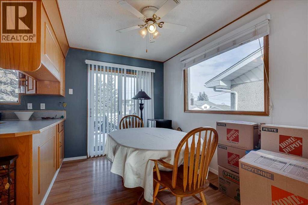 5510 57 Avenue, Ponoka, Alberta  T4J 1L6 - Photo 8 - A2286649