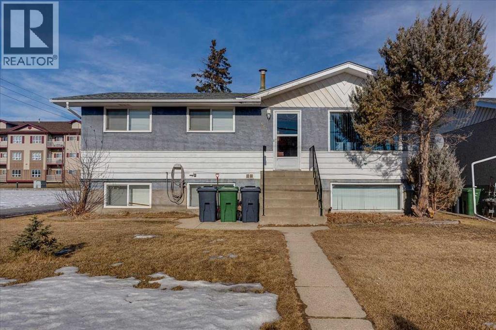 5510 57 Avenue, Ponoka, Alberta  T4J 1L6 - Photo 2 - A2286649