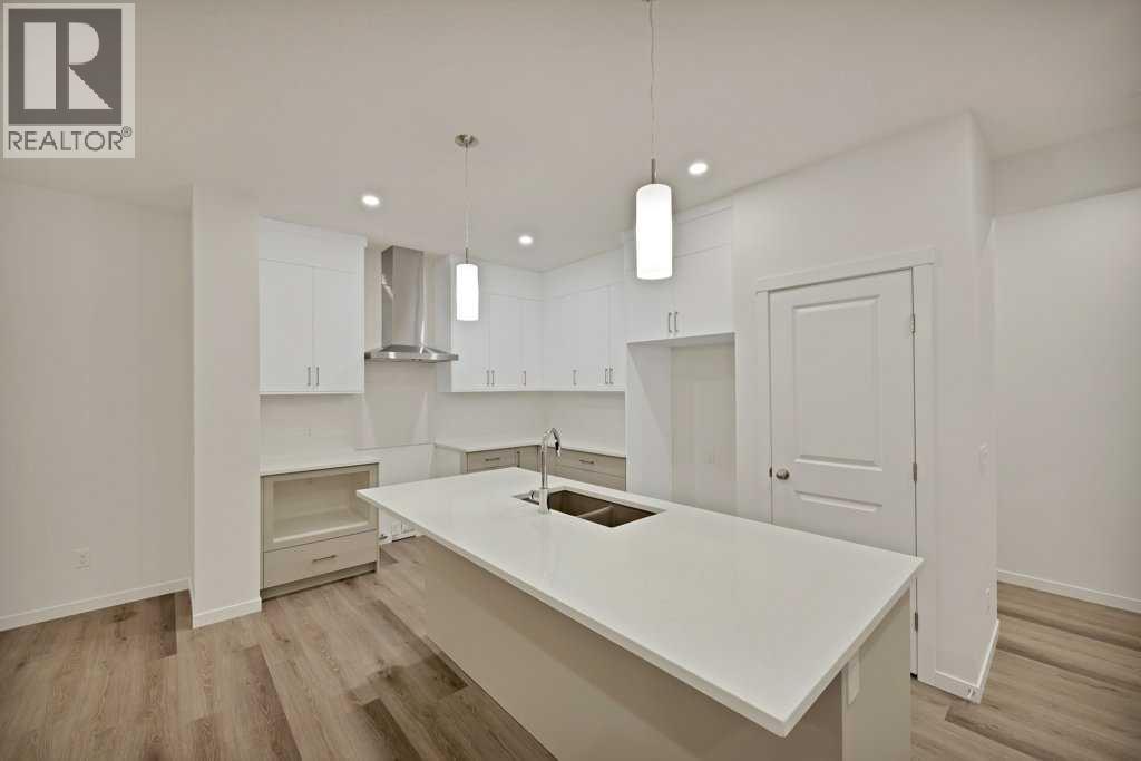 561 Chelsea Gardens, Chestermere, Alberta  T1X 2V4 - Photo 16 - A2280508