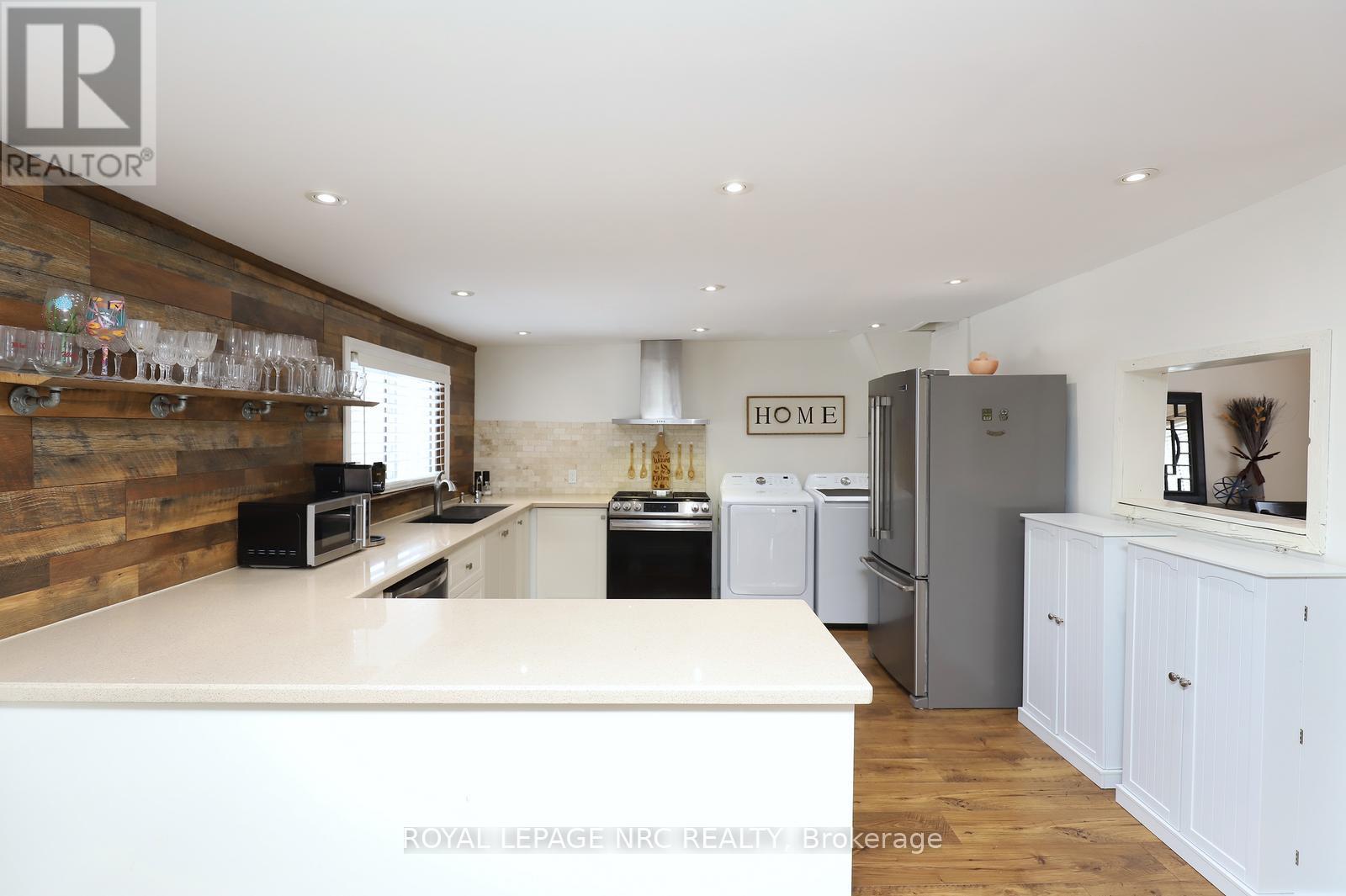 1 John Avenue, Brant, Ontario  N3L 2S8 - Photo 14 - X12816948