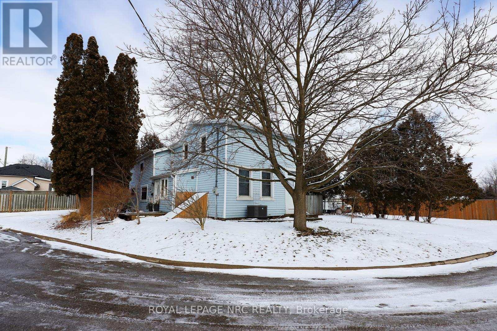 1 John Avenue, Brant, Ontario  N3L 2S8 - Photo 3 - X12816948