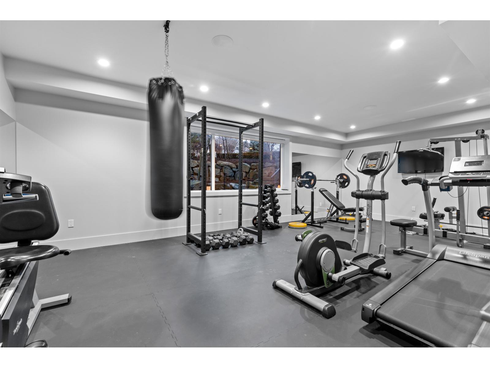 2461 Eagle Mountain Drive, Abbotsford, British Columbia  V3G 3B3 - Photo 34 - R3092994