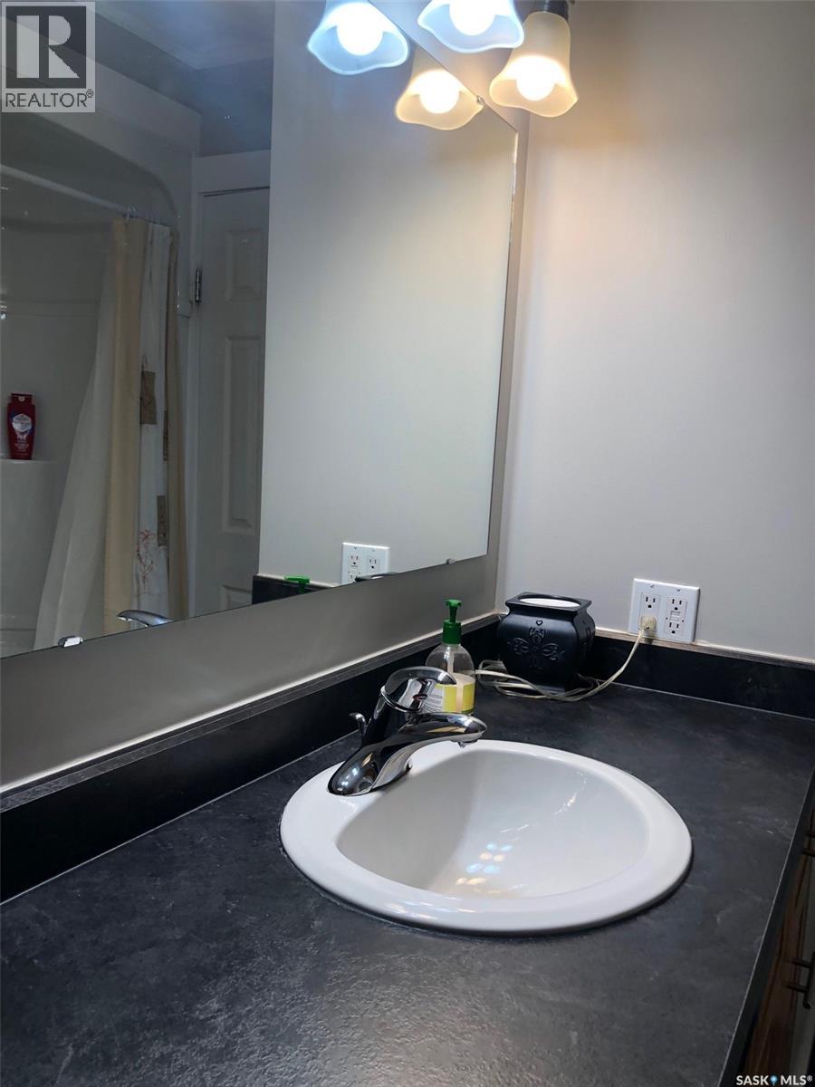 146 Jubilee Crescent, Canora, Saskatchewan  S0A 0L0 - Photo 32 - SK029110