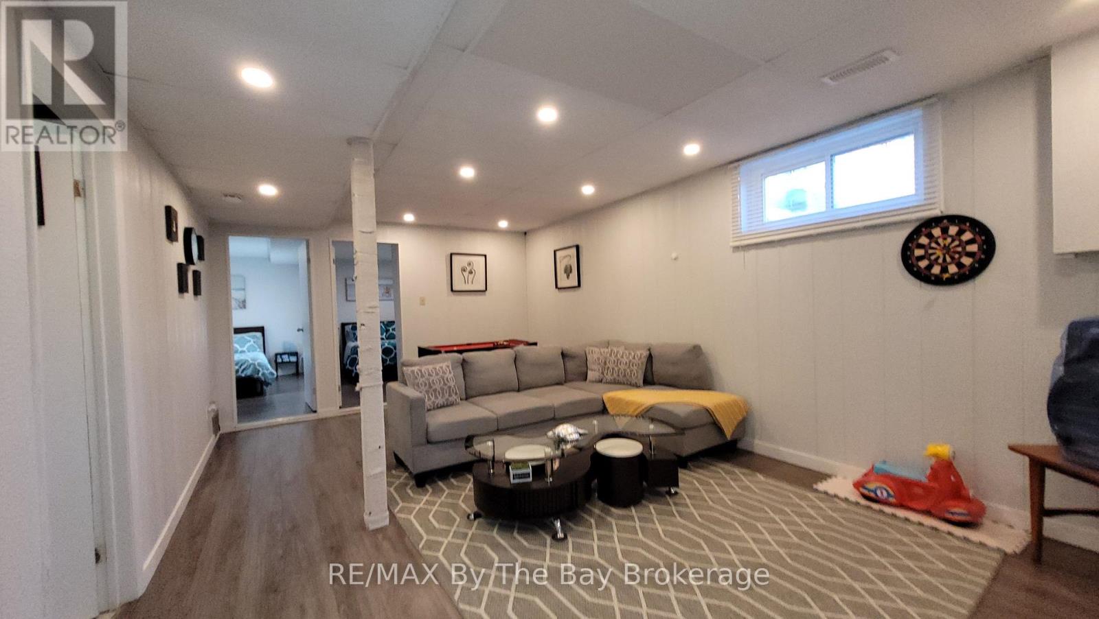 18 16th Street S, Wasaga Beach, Ontario  L9Z 2H4 - Photo 28 - S12817070