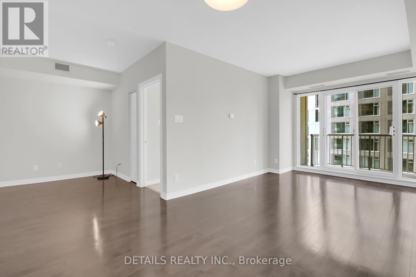 1202 - 200 Rideau Street, Ottawa, Ontario  K1N 5Y1 - Photo 15 - X12595478