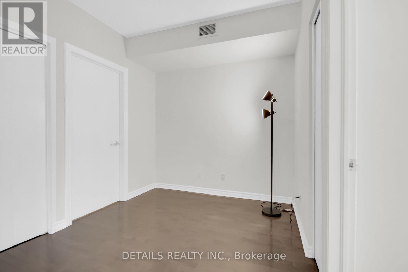 1202 - 200 Rideau Street, Ottawa, Ontario  K1N 5Y1 - Photo 18 - X12595478