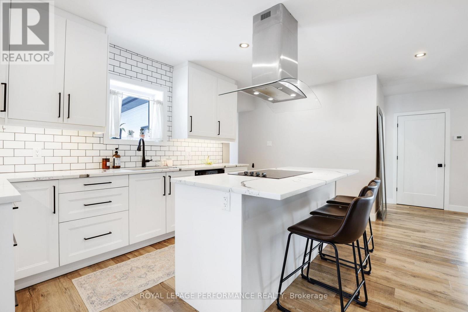 2061 Lajoie Street, Alfred And Plantagenet, Ontario  K0B 1J0 - Photo 7 - X12808532