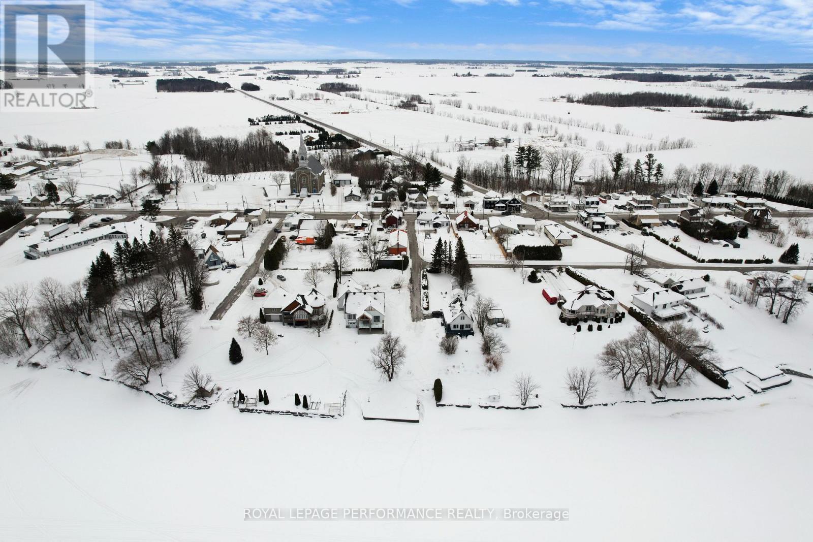 2061 Lajoie Street, Alfred And Plantagenet, Ontario  K0B 1J0 - Photo 46 - X12808532