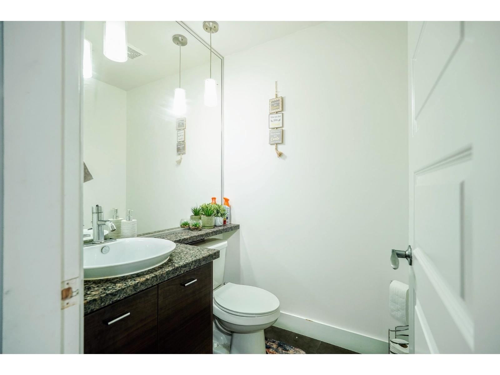 100 6299 144 Street, Surrey, British Columbia V3X 1A2 - Photo 12 - R3090086