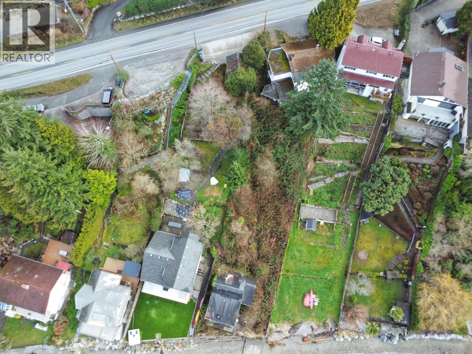 5225b Sunshine Coast Highway, Sechelt, British Columbia  V7Z 0C4 - Photo 11 - R3092747