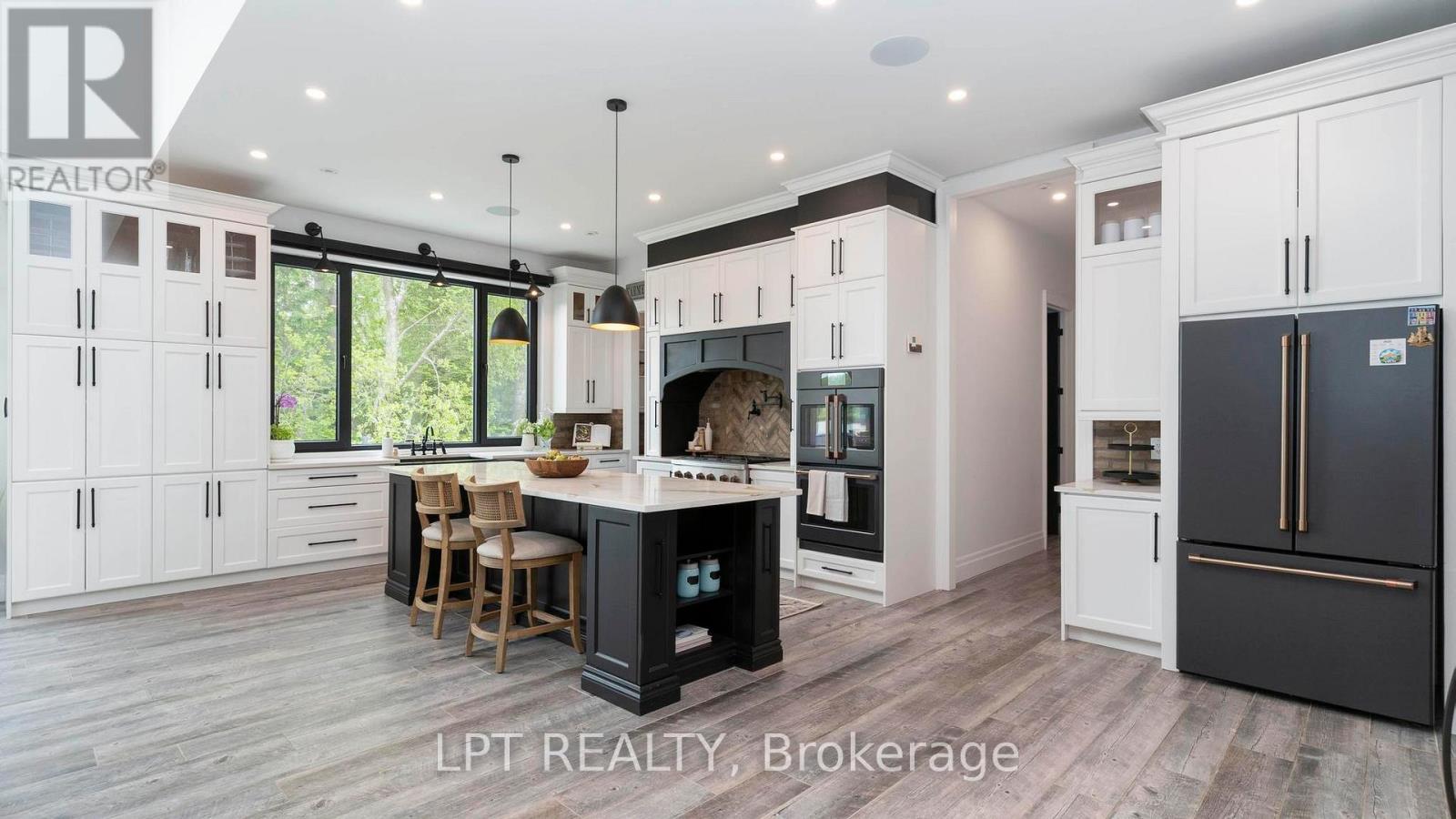 253 - 9861 Glendon Drive, Middlesex Centre, Ontario  N0L 1R0 - Photo 10 - X12817024