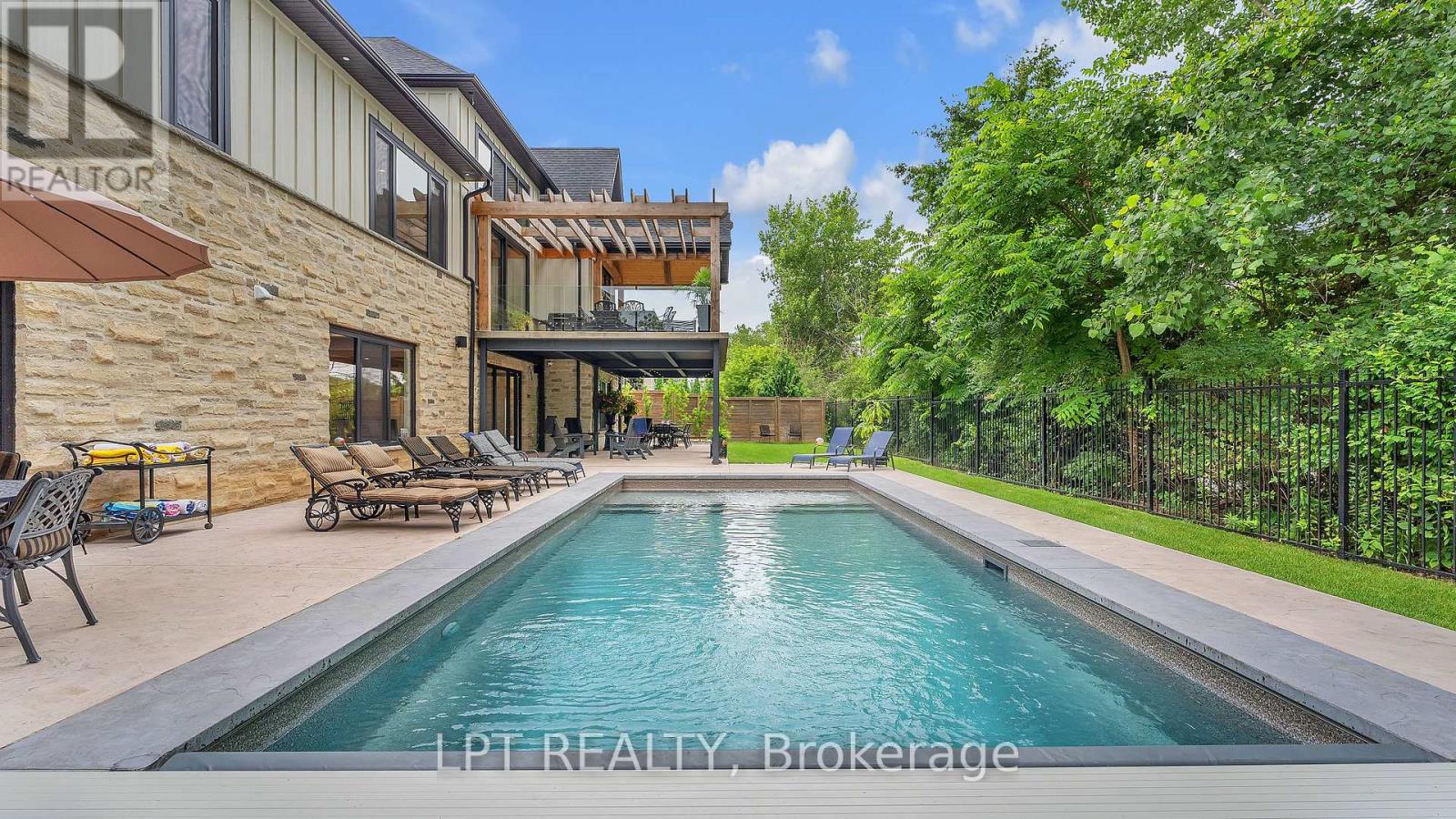 253 - 9861 Glendon Drive, Middlesex Centre, Ontario  N0L 1R0 - Photo 3 - X12817024