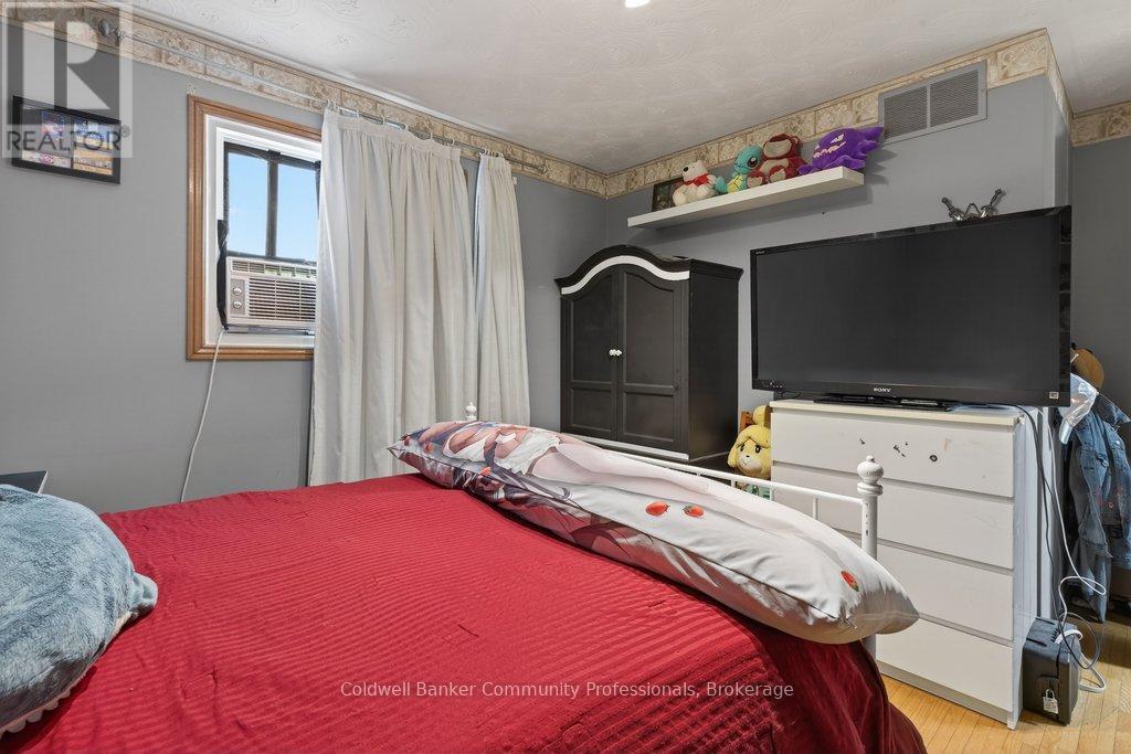 42 Lasila Court, Hamilton, Ontario  L9C 7B6 - Photo 26 - X12816590