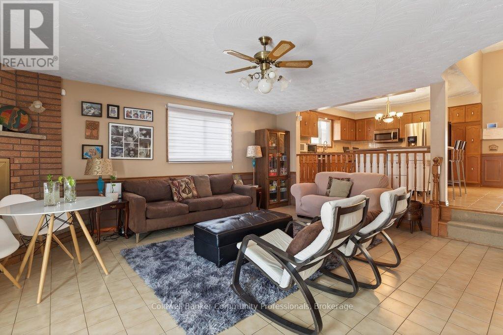 42 Lasila Court, Hamilton, Ontario  L9C 7B6 - Photo 18 - X12816590