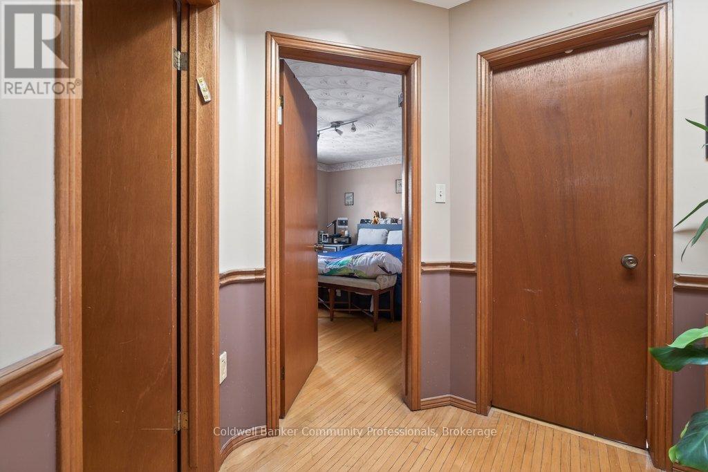 42 Lasila Court, Hamilton, Ontario  L9C 7B6 - Photo 24 - X12816590