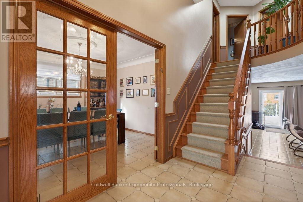 42 Lasila Court, Hamilton, Ontario  L9C 7B6 - Photo 23 - X12816590