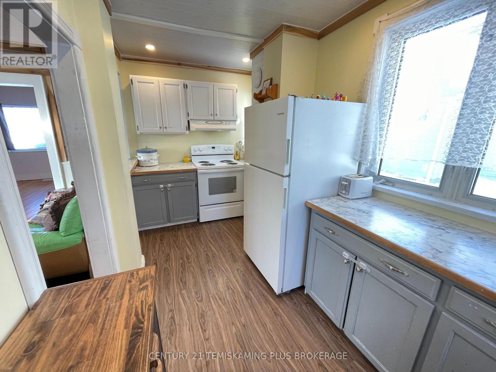 246 Mccamus Avenue, Temiskaming Shores, Ontario  P0J 1P0 - Photo 18 - T12817146