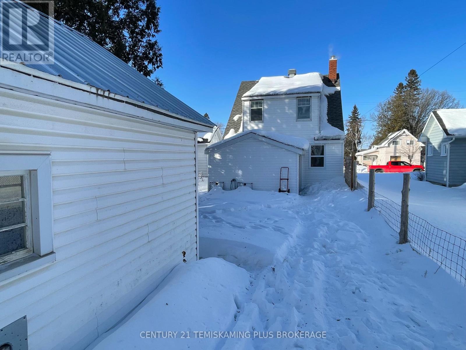 246 Mccamus Avenue, Temiskaming Shores, Ontario  P0J 1P0 - Photo 6 - T12817146