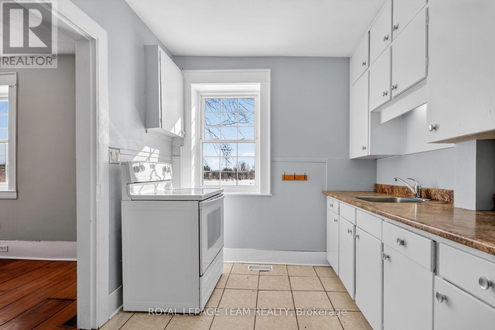 3072 Yorks Corners Road, Ottawa, Ontario  K0A 2X0 - Photo 15 - X12816990