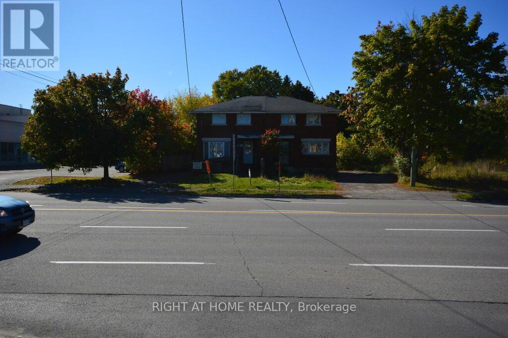 348 WOODROFFE AVENUE, Ottawa, Ontario