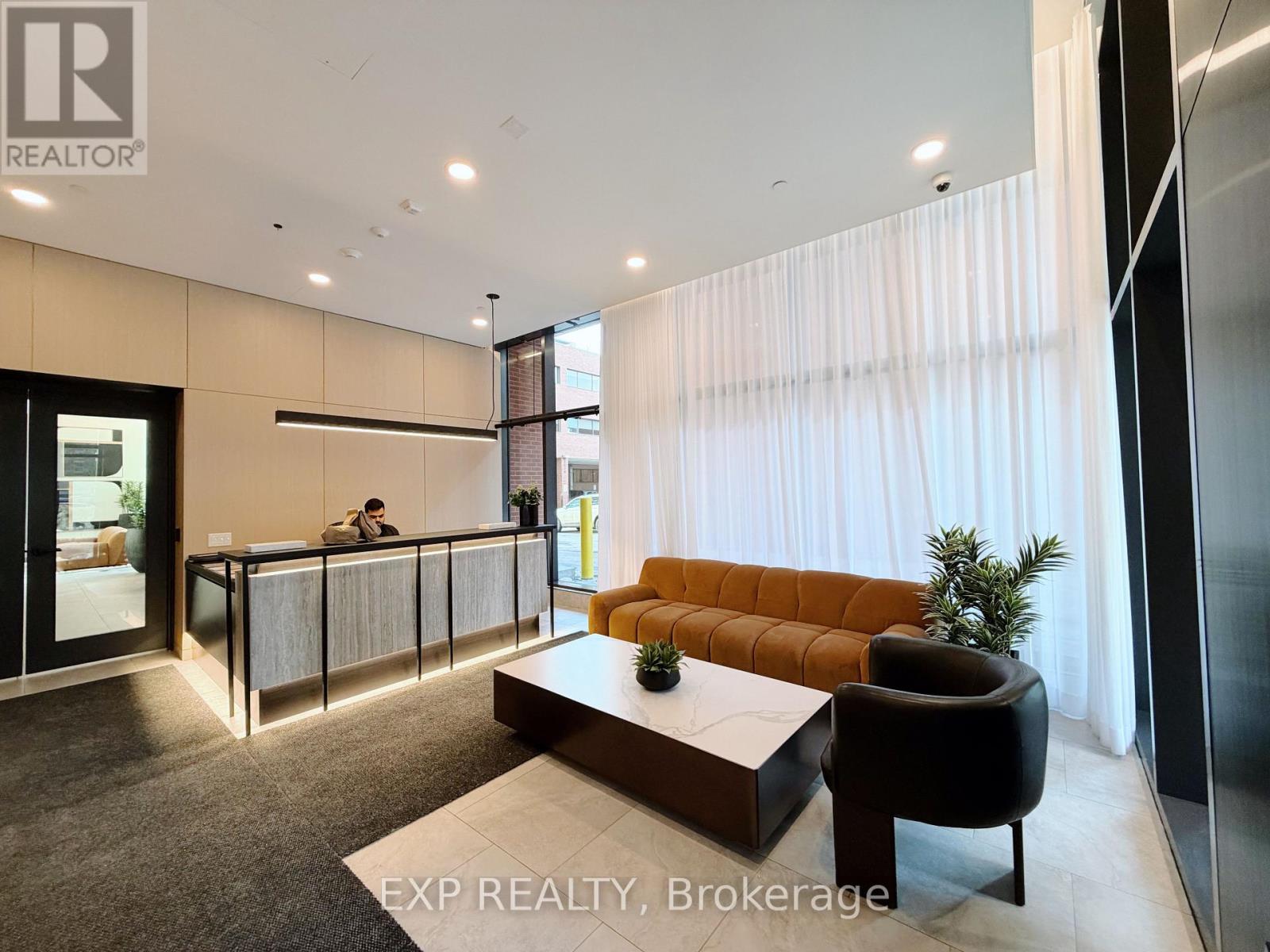 317 - 10 James Street, Ottawa, Ontario  K2P 1Y5 - Photo 3 - X12817086