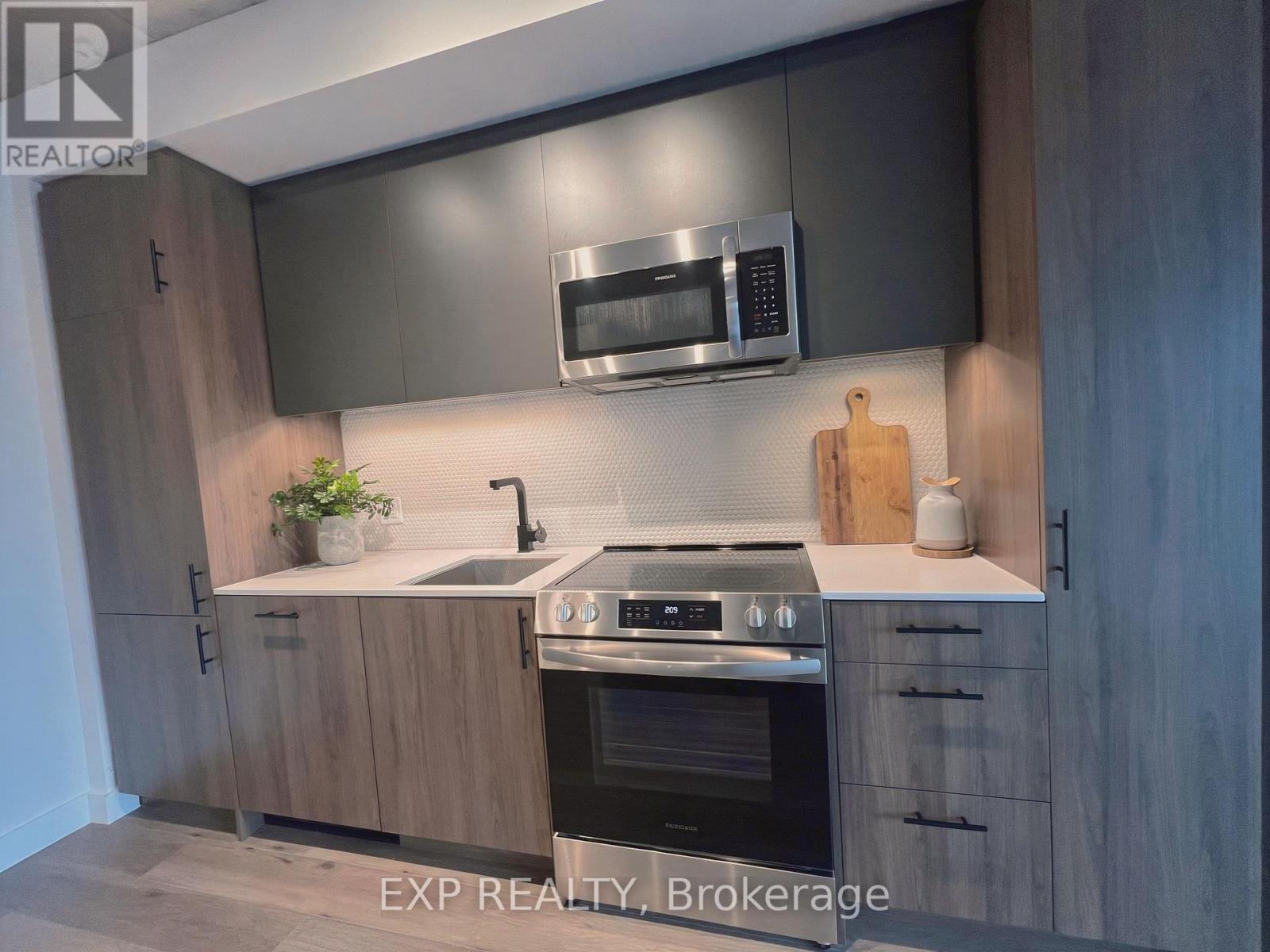 317 - 10 James Street, Ottawa, Ontario  K2P 1Y5 - Photo 8 - X12817086