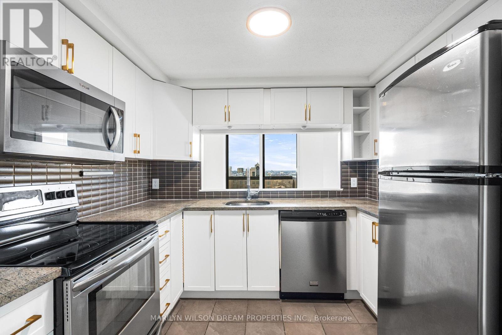 2107 - 199 Kent Street, Ottawa, Ontario  K2P 2K8 - Photo 5 - X12817136