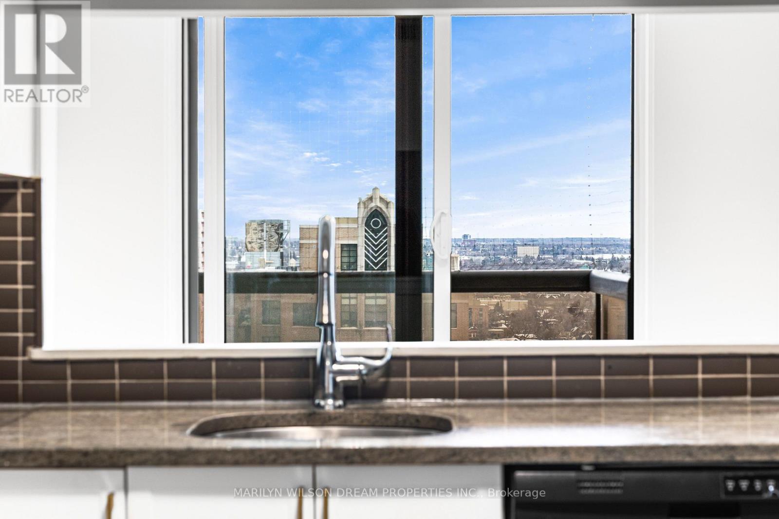 2107 - 199 Kent Street, Ottawa, Ontario  K2P 2K8 - Photo 6 - X12817136