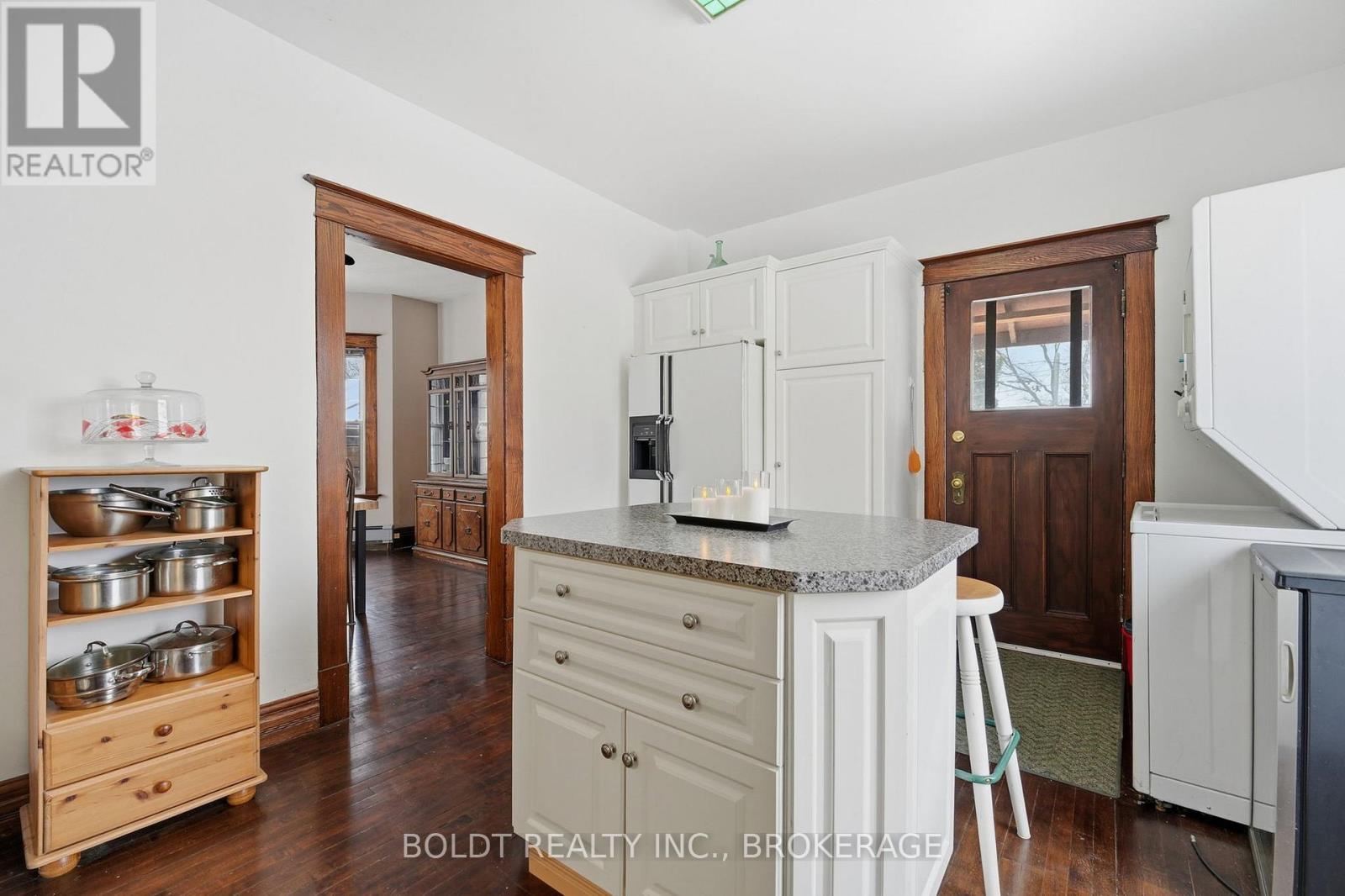 23 Almond Street, St. Catharines, Ontario  L2T 1G1 - Photo 15 - X12817074