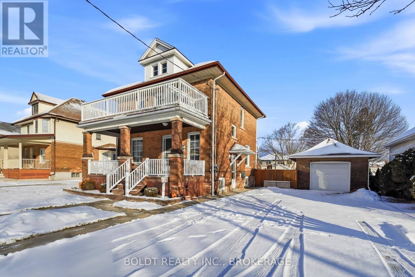 23 Almond Street, St. Catharines, Ontario  L2T 1G1 - Photo 3 - X12817074