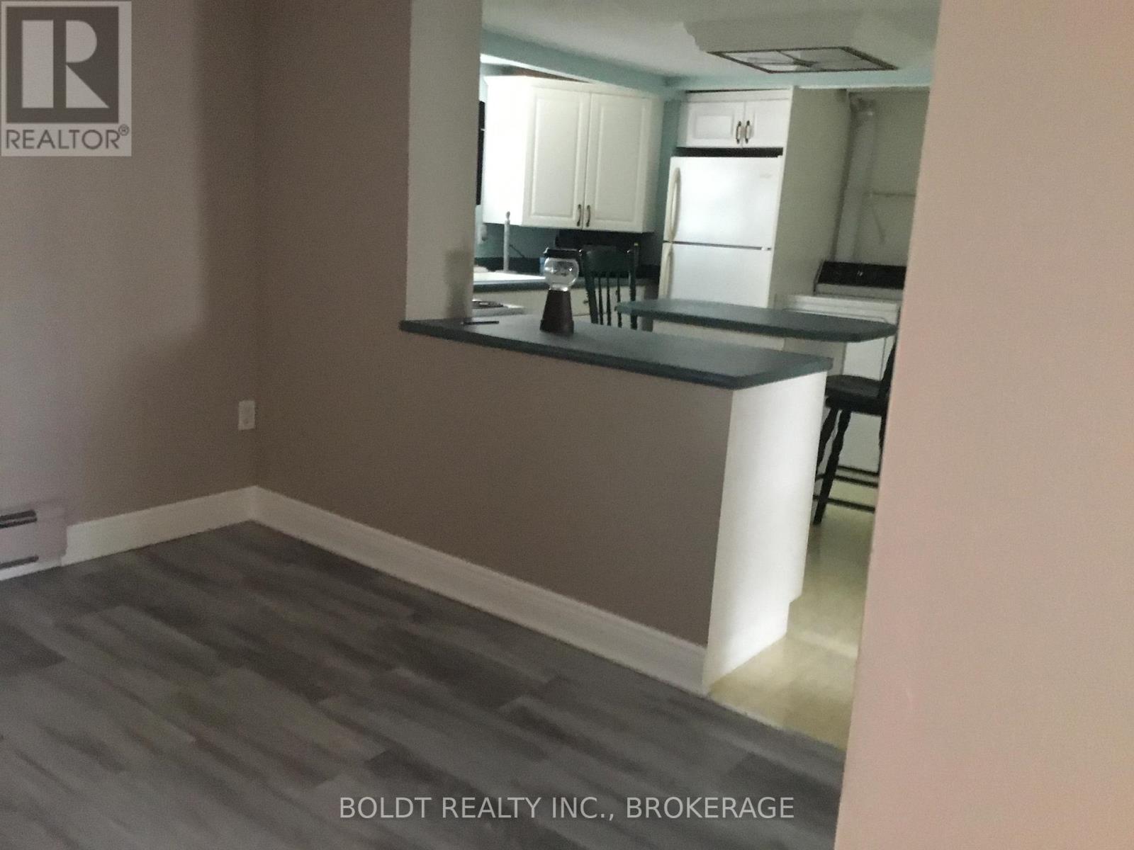 23 Almond Street, St. Catharines, Ontario  L2T 1G1 - Photo 31 - X12817074