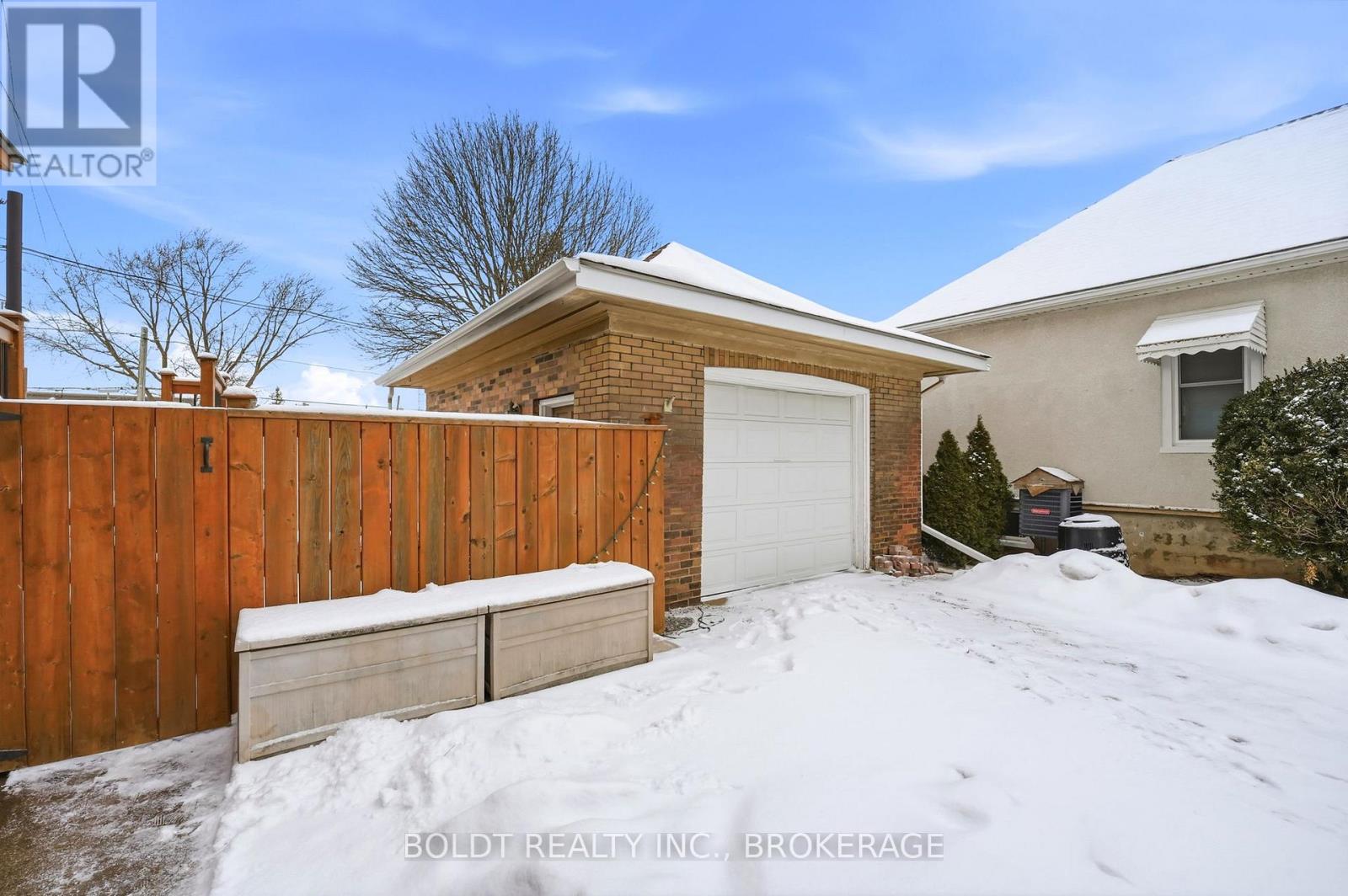 23 Almond Street, St. Catharines, Ontario  L2T 1G1 - Photo 36 - X12817074
