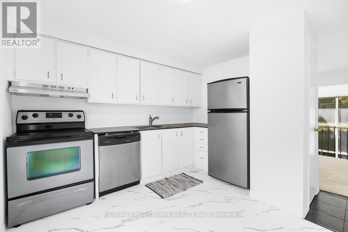 20 - 627 Rathburn Road, Toronto, Ontario  M9C 3T5 - Photo 11 - W12536628