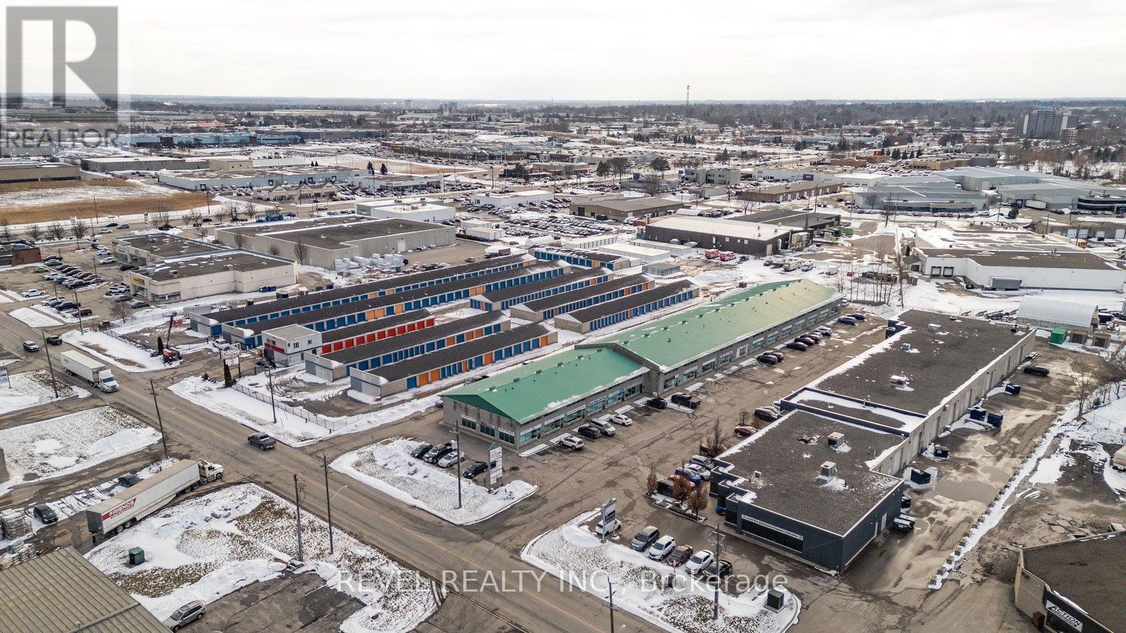 12-Upper - 45 Dalkeith Drive, Brantford, Ontario  N3P 1M1 - Photo 12 - X12816940