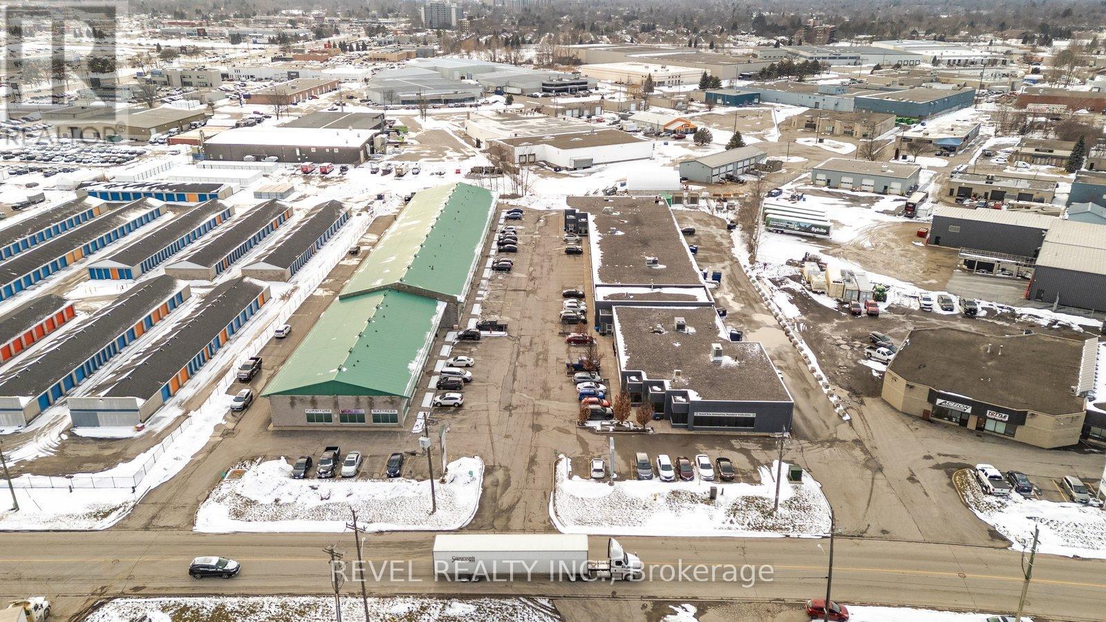 12-Upper - 45 Dalkeith Drive, Brantford, Ontario  N3P 1M1 - Photo 13 - X12816940