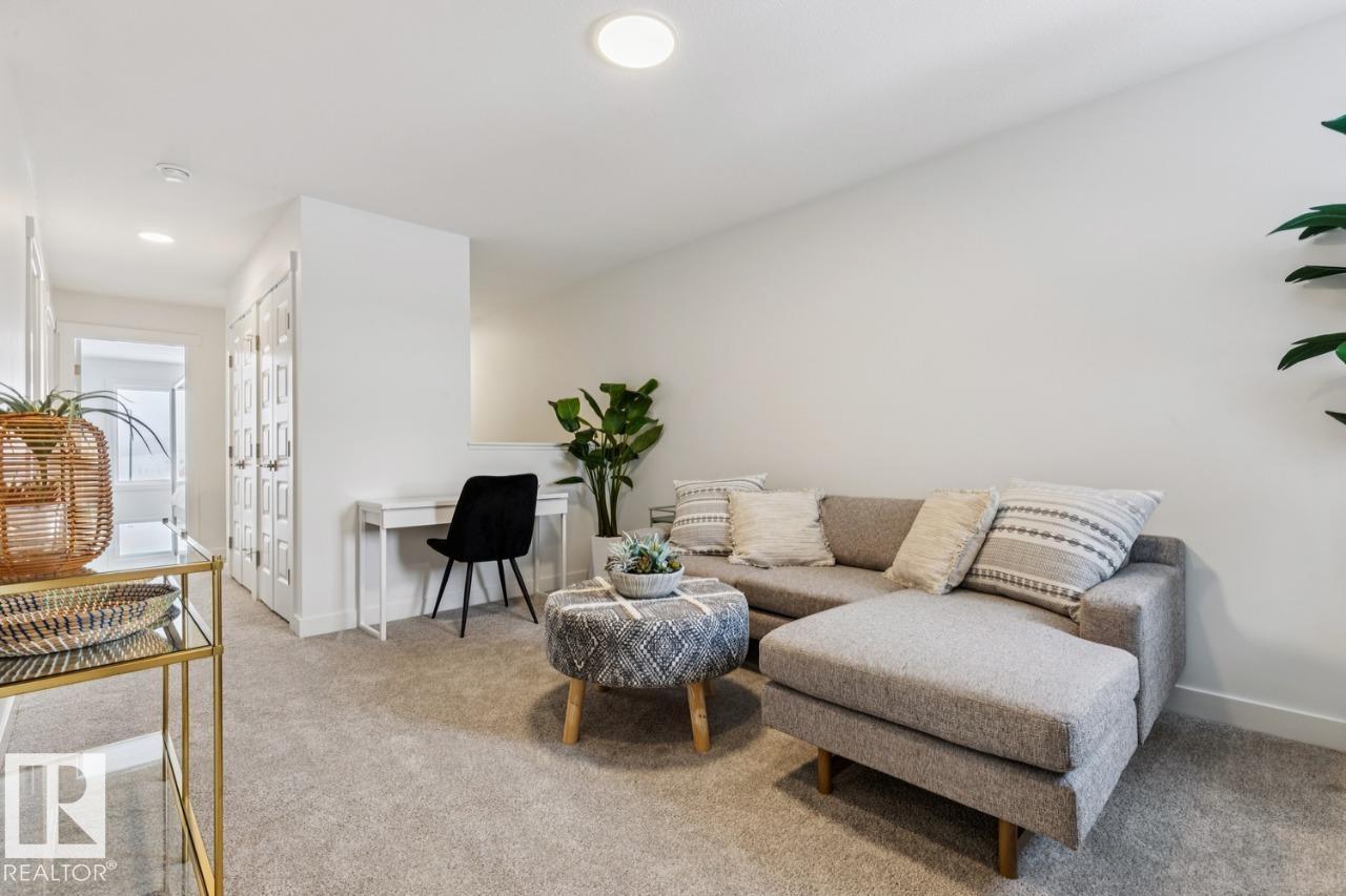 923 18 Av Nw, Edmonton, Alberta  T6T 2X3 - Photo 33 - E4469196