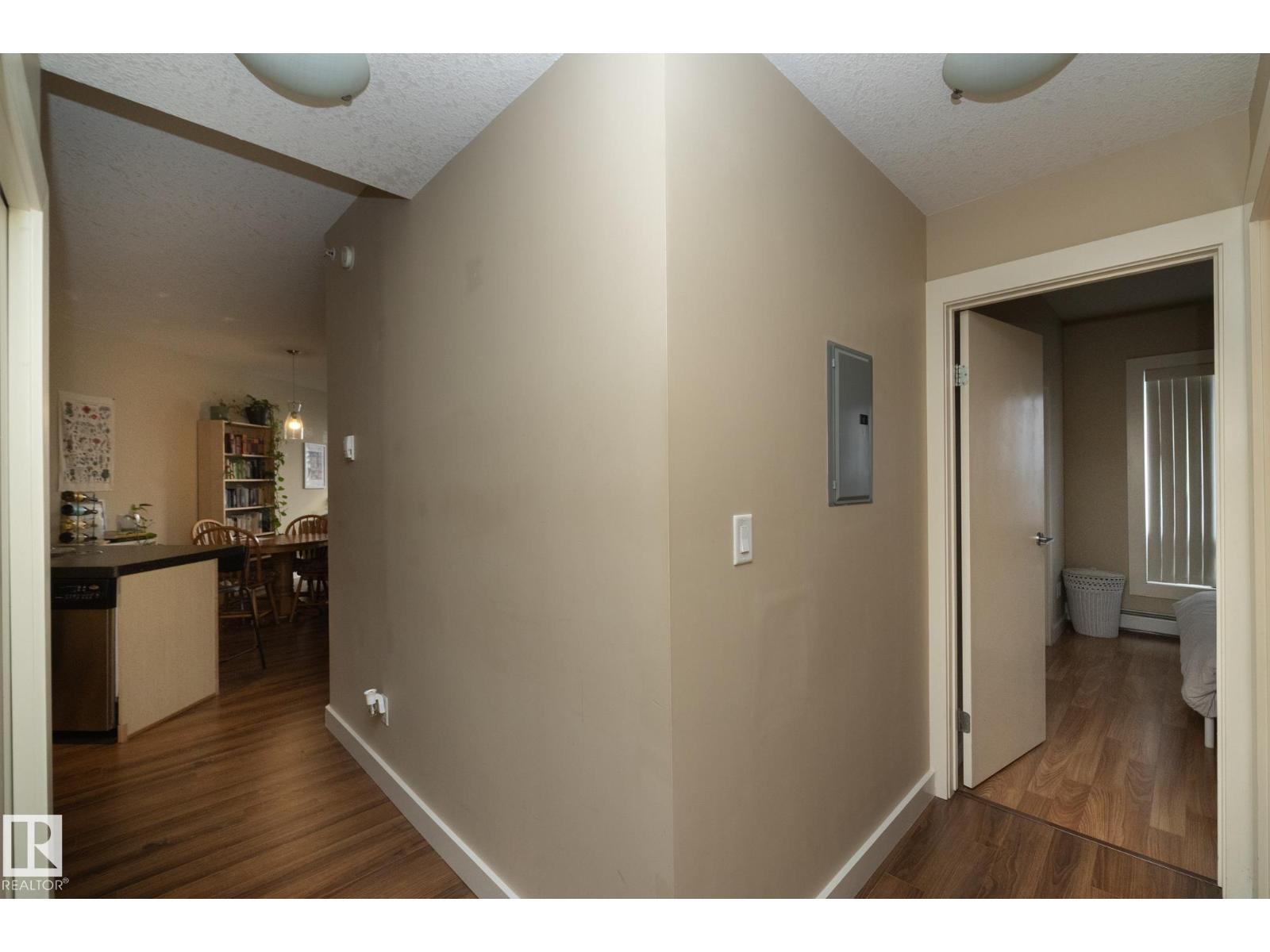 #1004 10136 104 St Nw, Edmonton, Alberta  T5J 0B5 - Photo 5 - E4472905