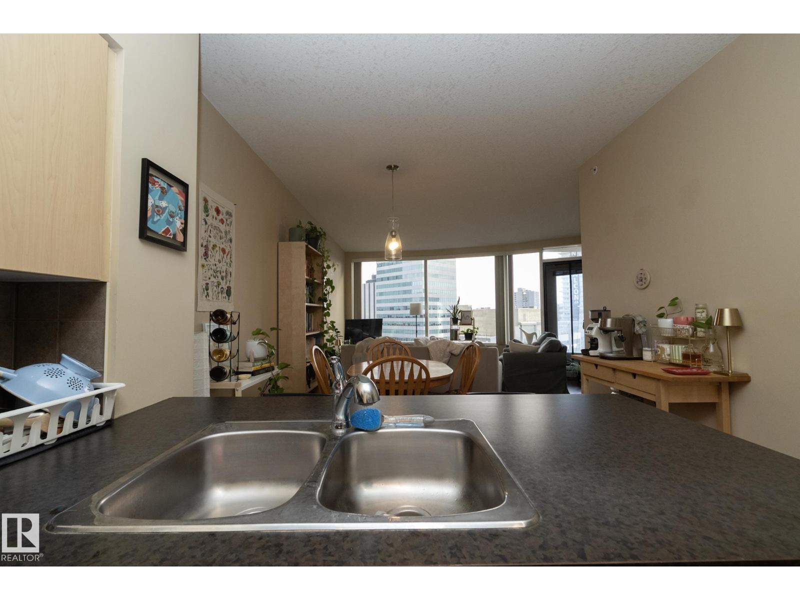 #1004 10136 104 St Nw, Edmonton, Alberta  T5J 0B5 - Photo 18 - E4472905