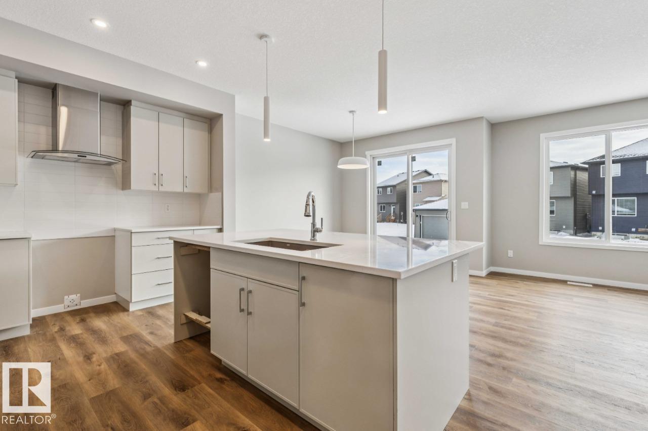 7103 51 Av, Beaumont, Alberta  T4X 3E5 - Photo 5 - E4466083