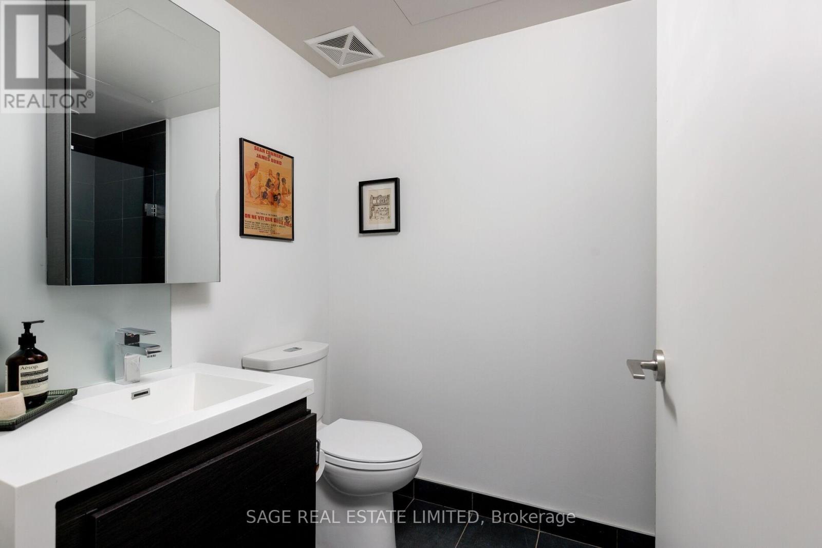 613 - 1030 King Street W, Toronto, Ontario  M6K 3N3 - Photo 38 - C12817028