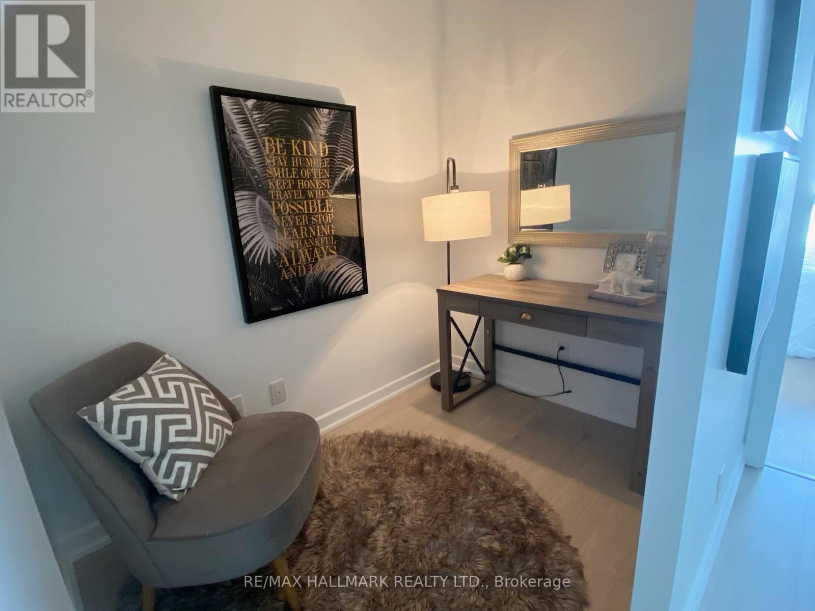 1610 - 38 Forest Manor Road, Toronto, Ontario  M2J 0H4 - Photo 2 - C12817080