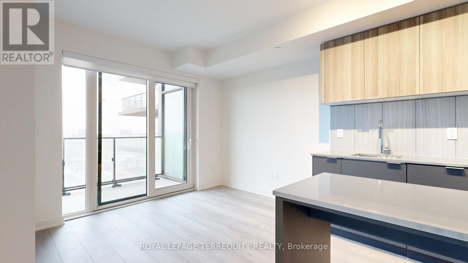 809 - 8 Tippett Road, Toronto, Ontario  M3H 0E7 - Photo 12 - C12817142