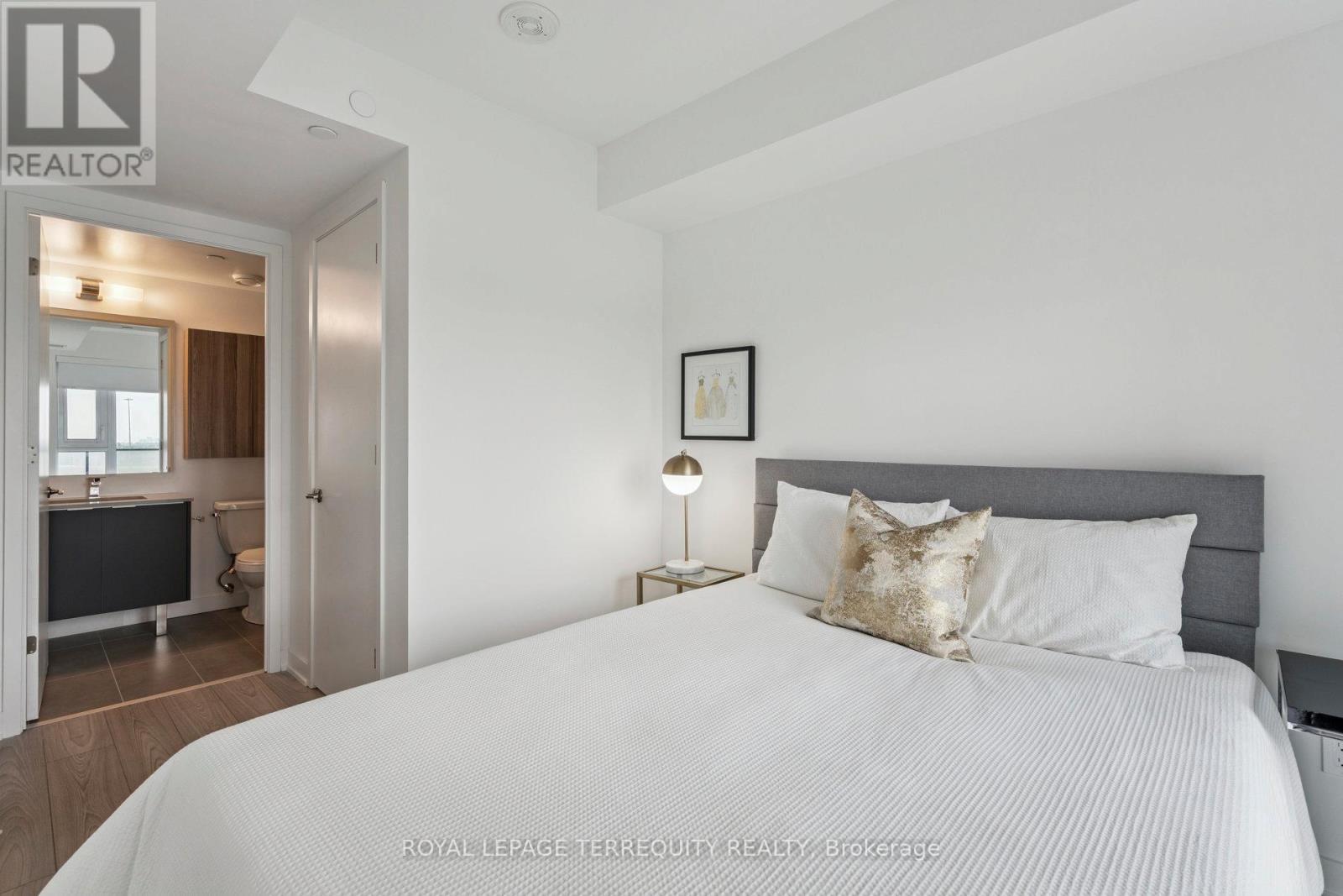 809 - 8 Tippett Road, Toronto, Ontario  M3H 0E7 - Photo 22 - C12817142