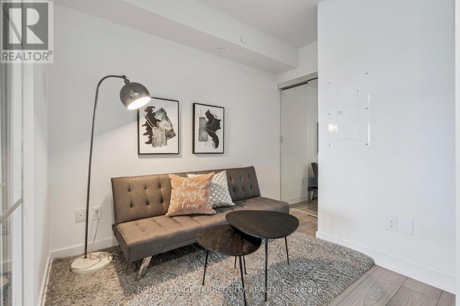 809 - 8 Tippett Road, Toronto, Ontario  M3H 0E7 - Photo 4 - C12817142